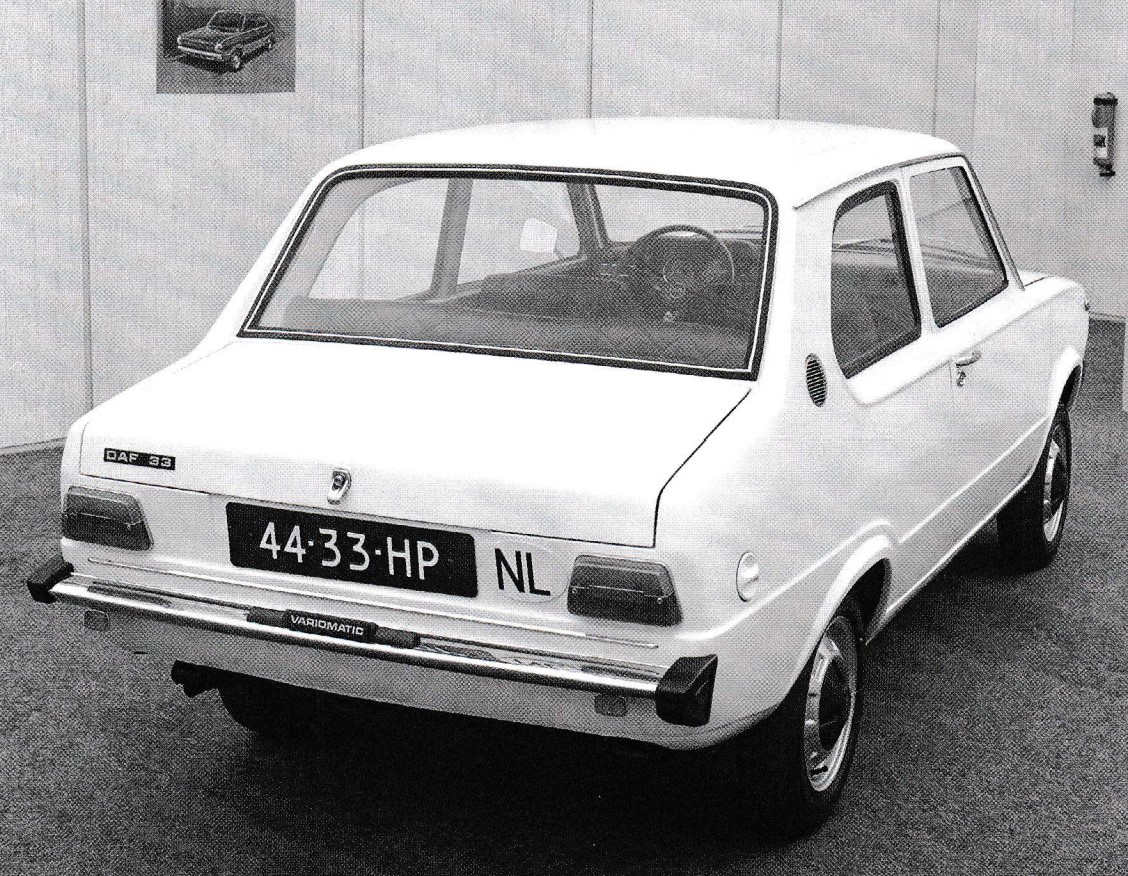 Daf P300 prototype (44-33-HP) - Achterzijde